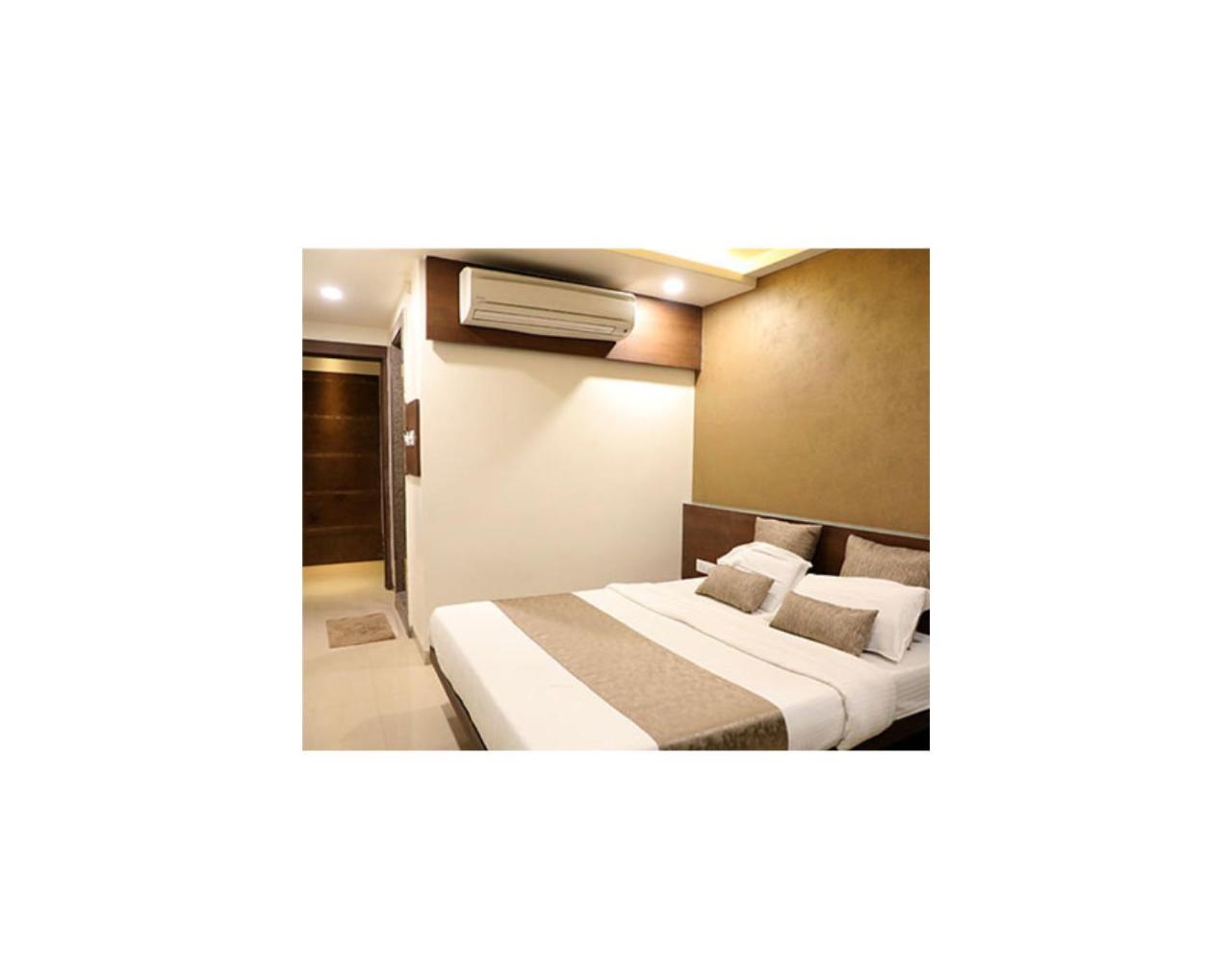 Hotel Adarsh Palace Bhopal Exterior foto
